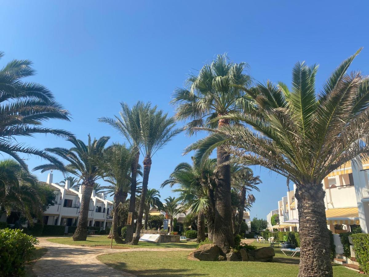 Primera Linea De Playa Julio Y Agosto Min 7 Dias De Lunes A Lunes دينايا المظهر الخارجي الصورة